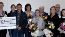 "Armut gibt es auch vor unserer Haustür": Paderborner Tafel ehrt langjährige Helferinnen und Helfer 